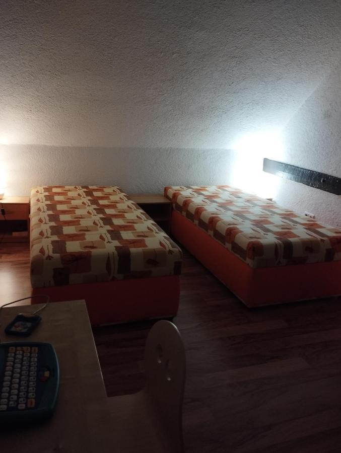Ferienwohnung Mit Elbwiesenblick Wittenberg Buitenkant foto